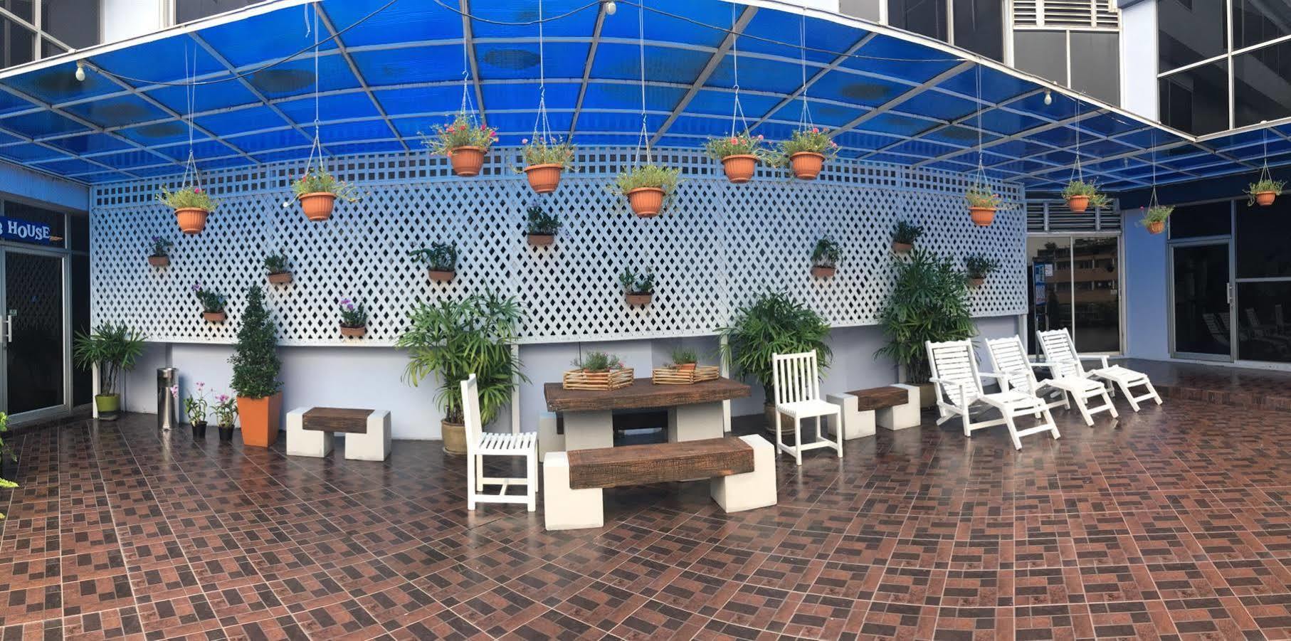 Chon Inter Hotel Chonburi Eksteriør billede
