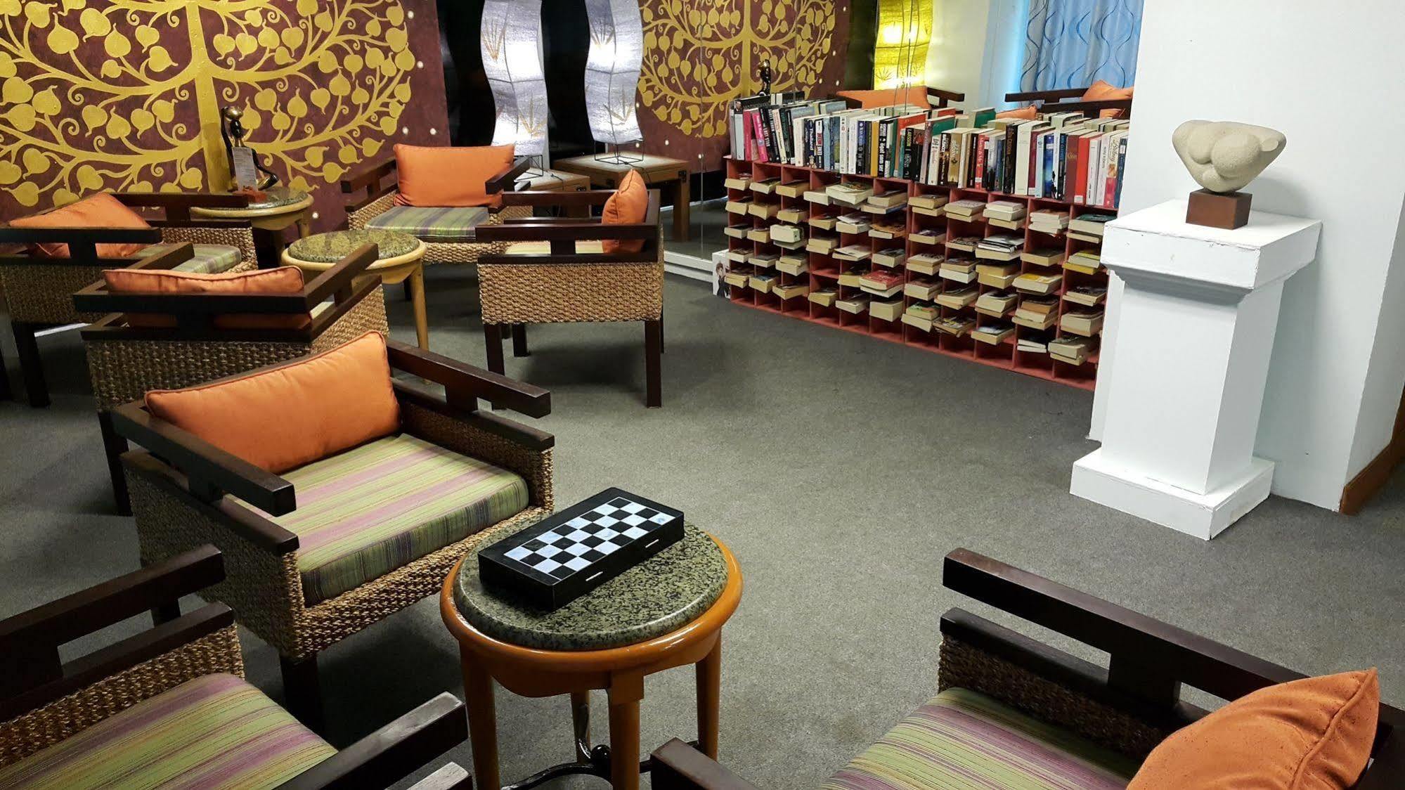 Chon Inter Hotel Chonburi Eksteriør billede