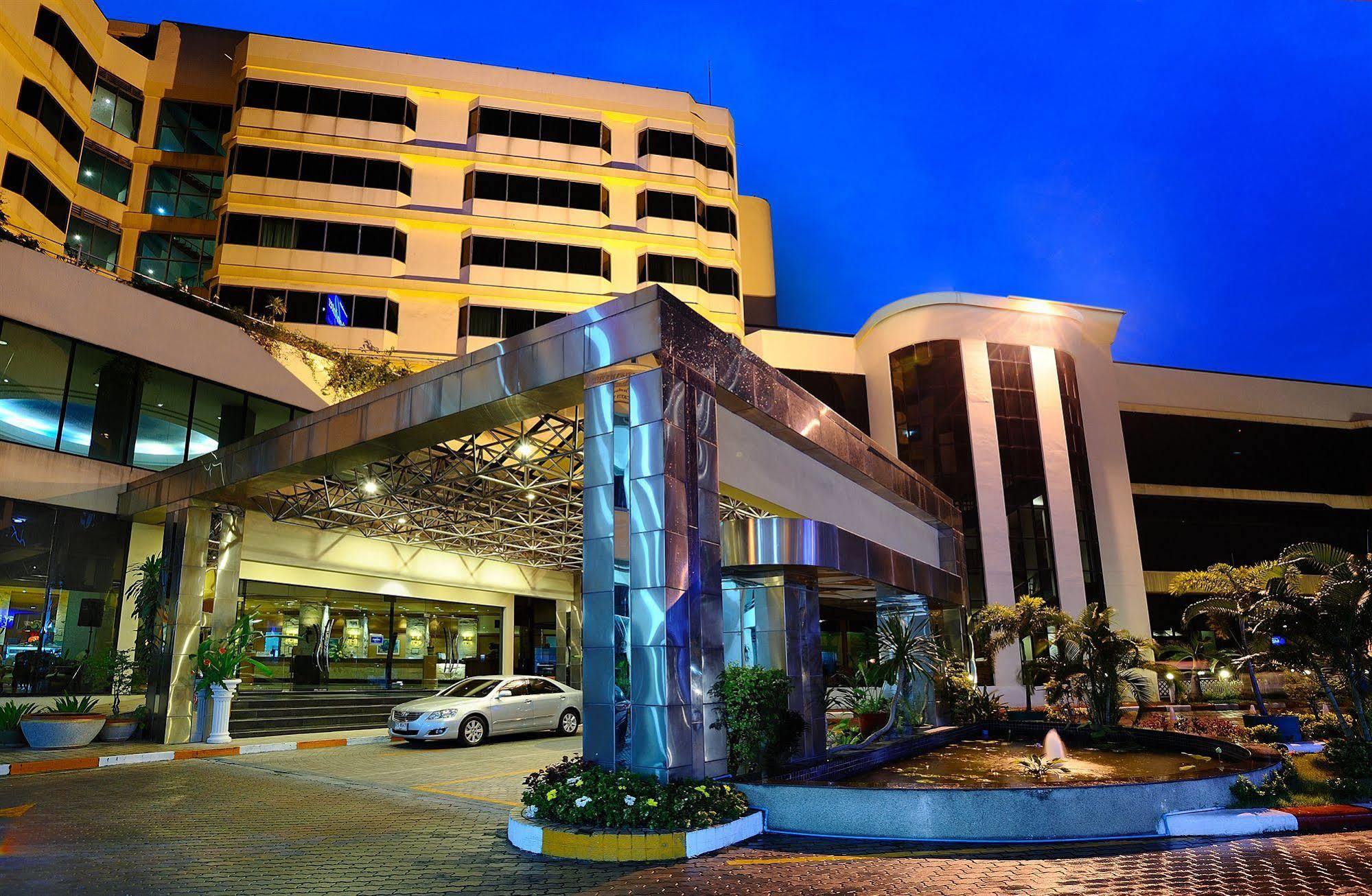 Chon Inter Hotel Chonburi Eksteriør billede