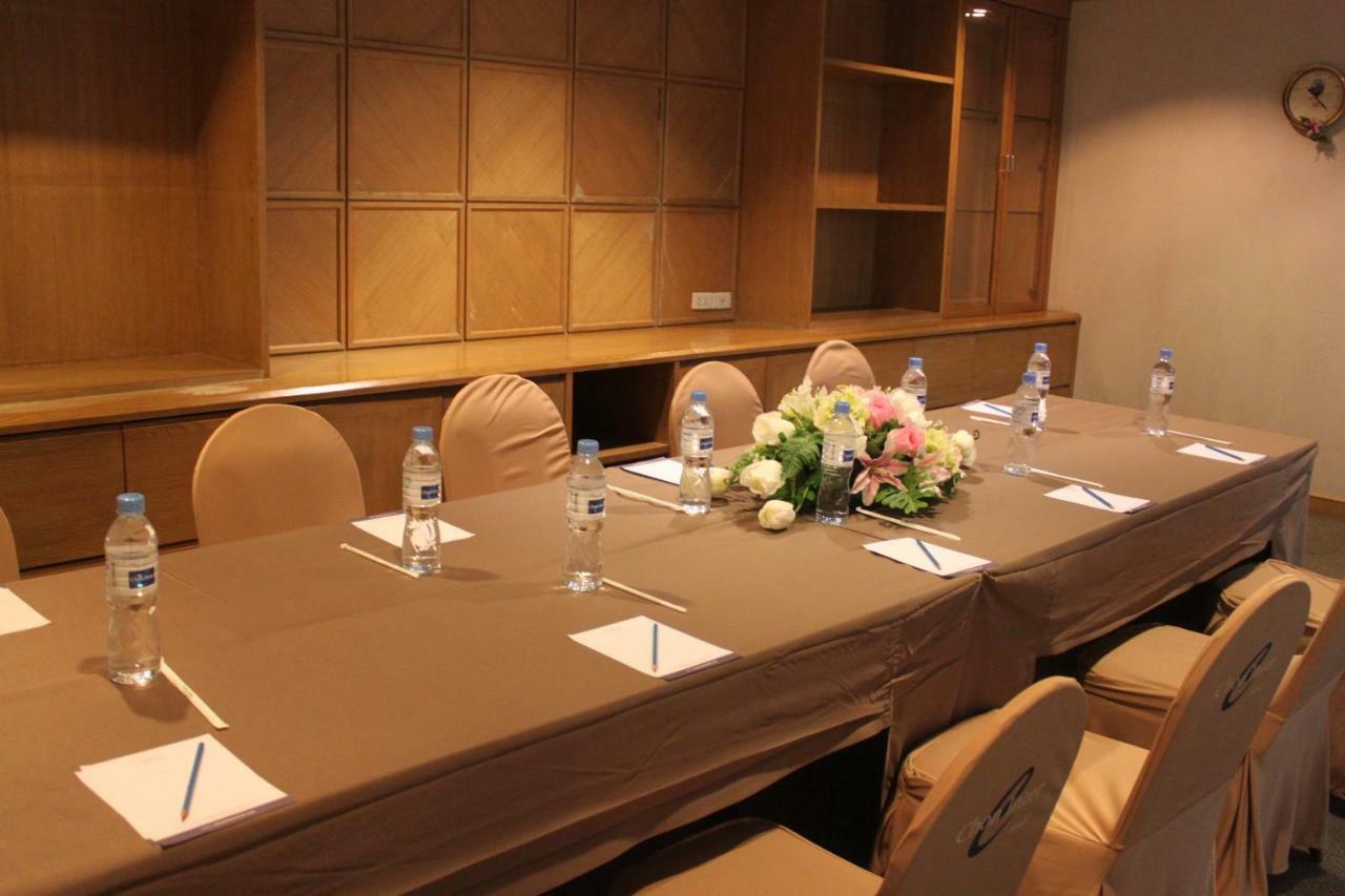 Chon Inter Hotel Chonburi Eksteriør billede
